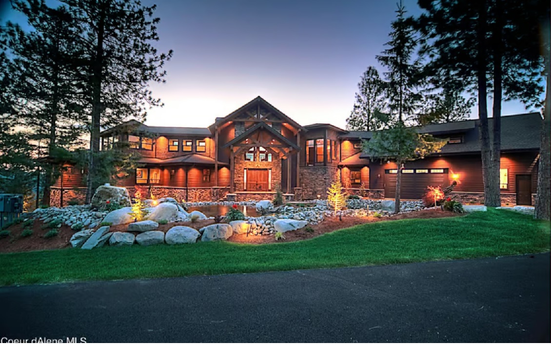 916 S Orion Rd, Coeur dAlene, ID