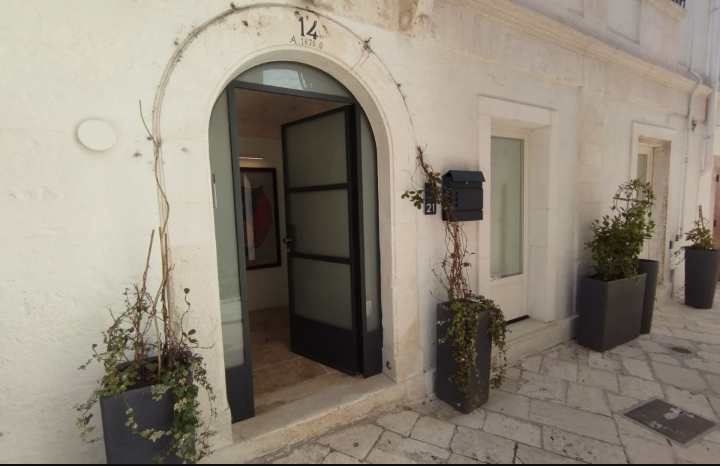 Prestigious Renovated Historic Palace in the historic center of Locorotondo, Puglia